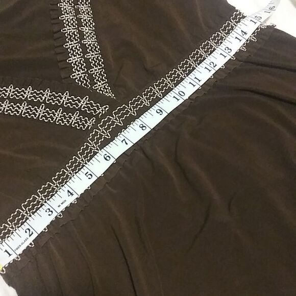 Talbots short sleeve a line dress with embroidery detail. Size MP - Picture 9 of 11